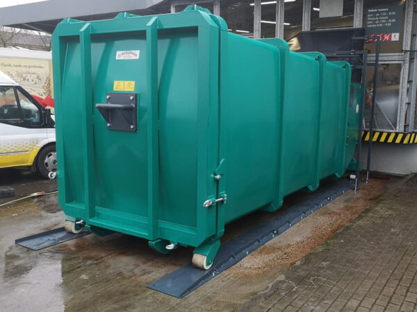 Führungsschienen für Abroll-Container und Müllpressen