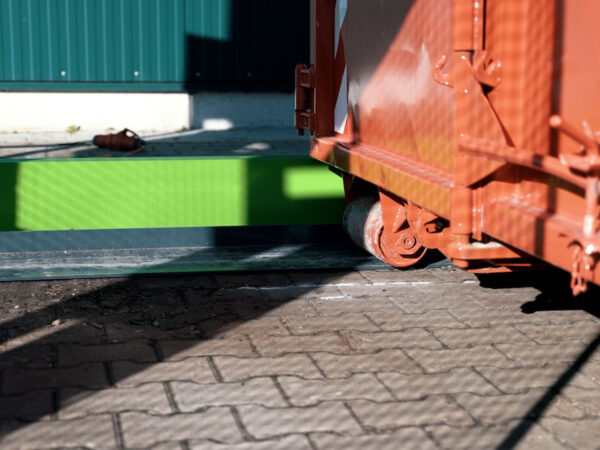 Leitblanken für Abrollcontainer