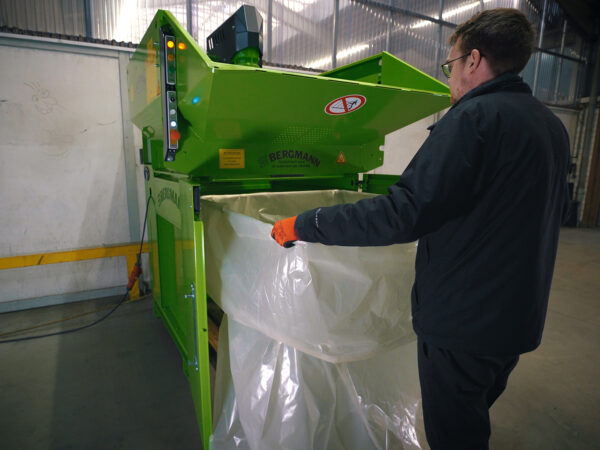 Foto Packstation MAX Einsatz Folienhalterung