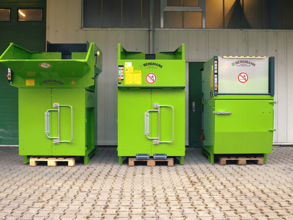 Ansicht drei Modelle Packstation
